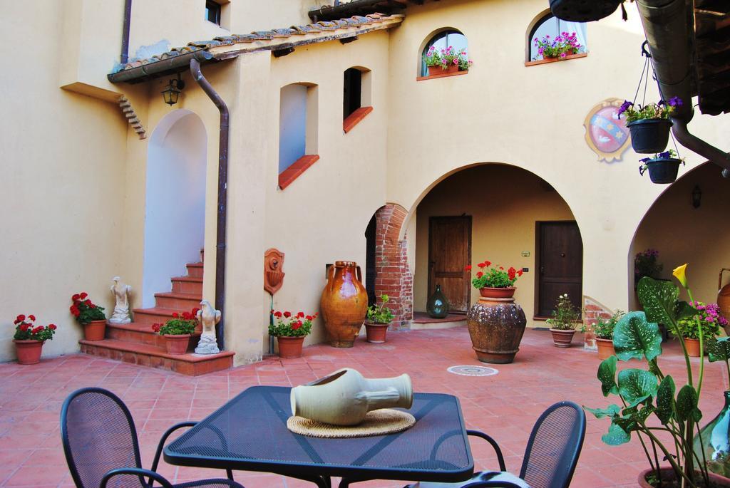 Il Colombaio, Siena -Appartamenti E Camere- Isola d'Arbia Exterior foto